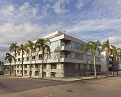 Edificio Gala Puerto  en Punta del Este E122 1 grande